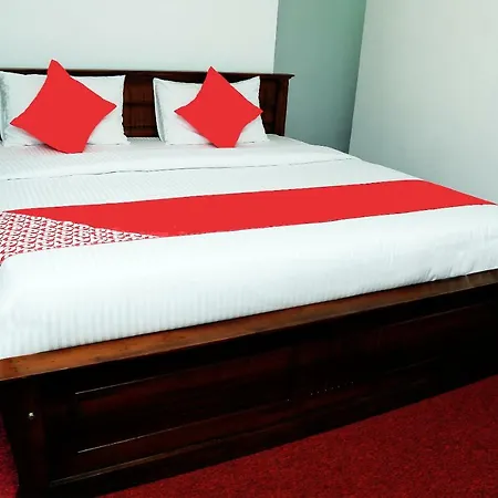 Oyo 238 Selva's Guest house 3*