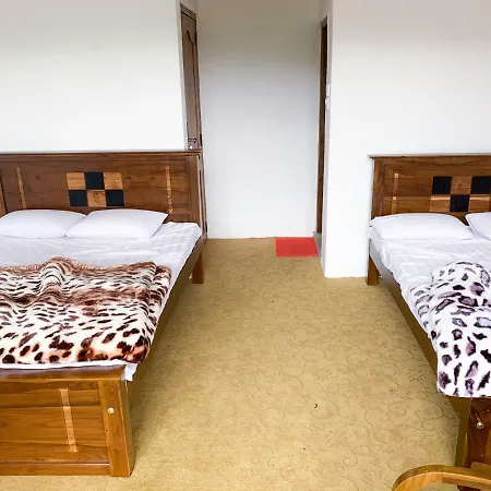 Y2k Holiday Nuwara Eliya