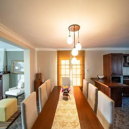 Rose Manor Hotel 5*