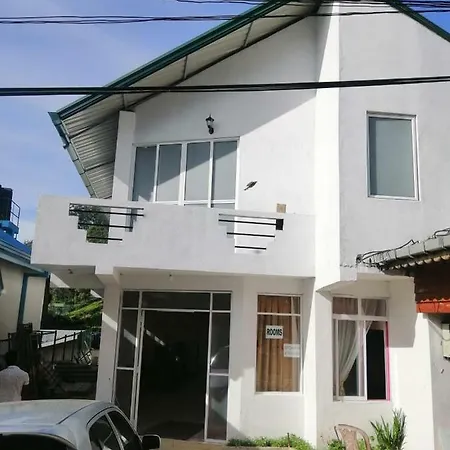 Guest house New White Heaven Nuwara Eliya