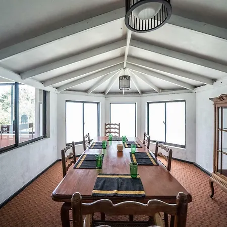 Hillsborough Villa