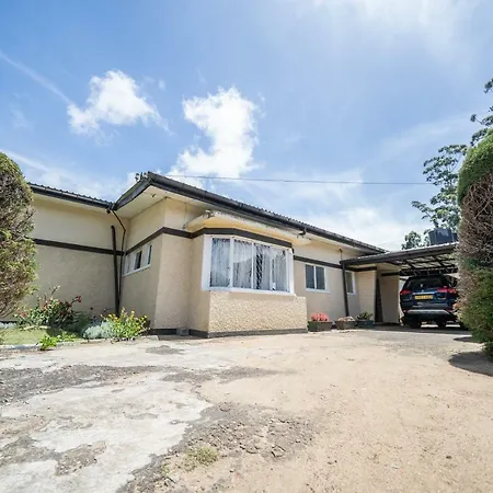 Villa Hillsborough *