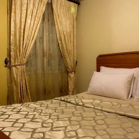 Guest house Yaraya Nuwaraeliya 2*