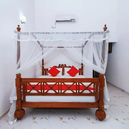 Oyo 258 Global Rest House 3*