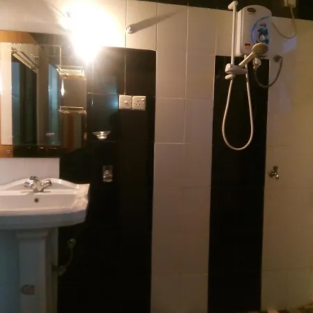 La Rose Geust House Homestay Nuwara Eliya