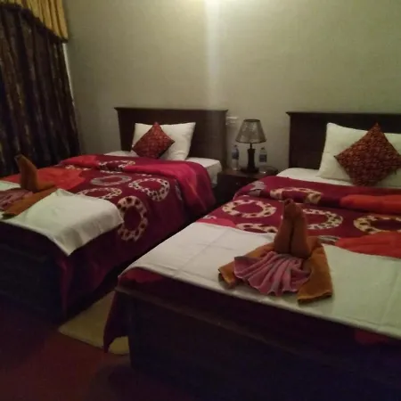 Avon Field Homestay