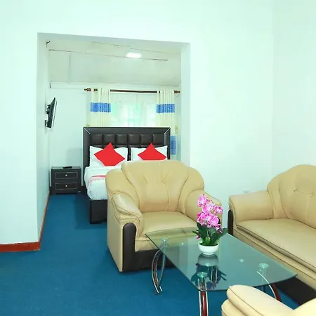 Oyo 238 Selva's Guest house 3*