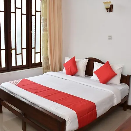 King Garden View Hotel