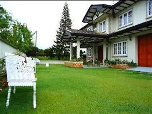 Cocoon Hills Guest house