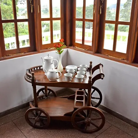Oyo 476 Bloomfield Nuwara Eliya