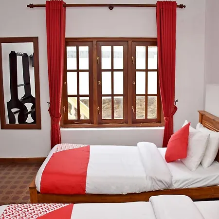 Oyo 476 Bloomfield Hotel Nuwara Eliya