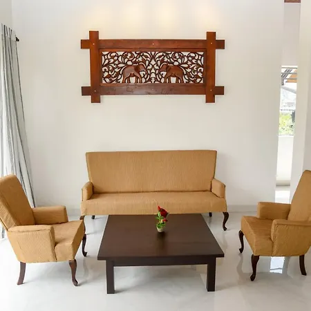Hotel Ivy Bungalow