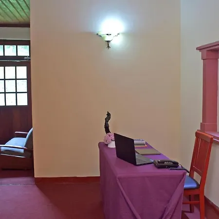 Oyo 494 Misty Breeze Hotel Nuwara Eliya