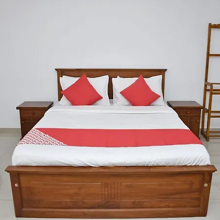 Oyo 487 Sudha Ozone Freeze Nuwara Eliya