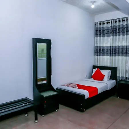 City Hotel 3*