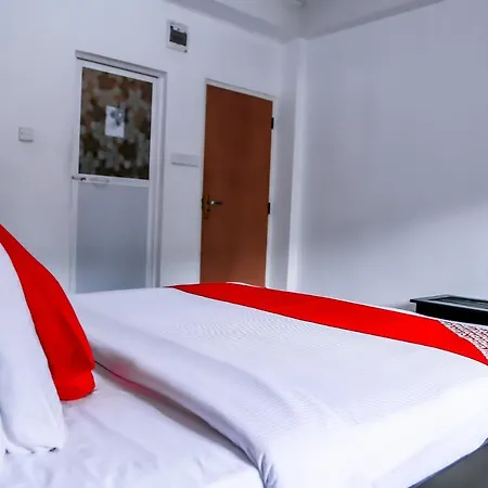 City 3* Nuwara Eliya