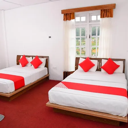 Grand View Hotel 2*