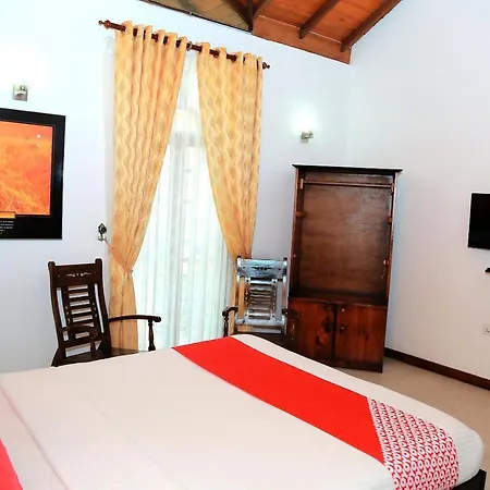 Hotel Oyo 247 Olive Park 3*
