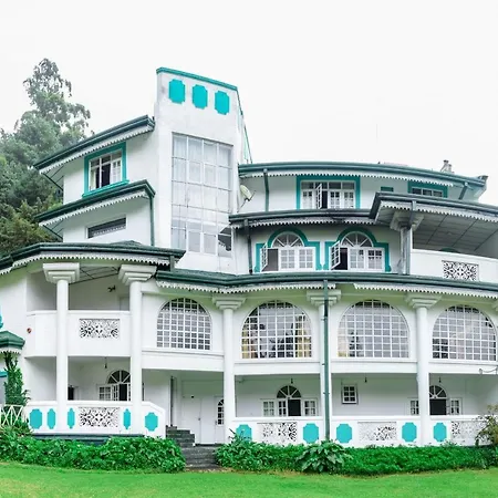 Green Forest Hotel 3*