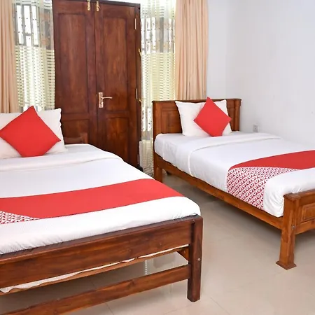 King Garden View Hotel