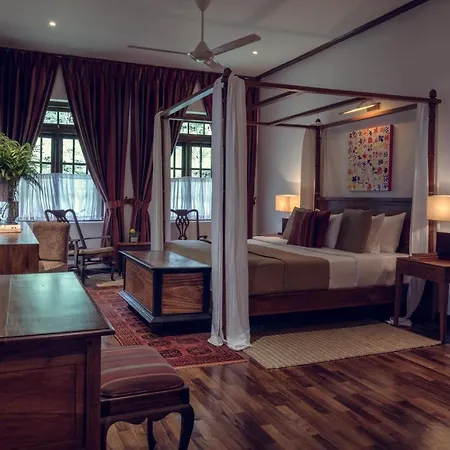 Villa Stafford Bungalow - Exclusive Luxury Within A Private Tea Estate *