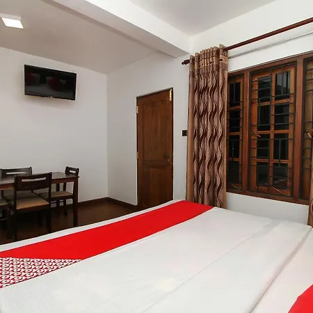 Oyo 503 Forest View Rest Hotel 3*