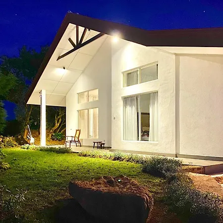 Caroline Villa, Guest house 3*