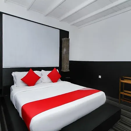 Oyo 523 Royal 3* Nuwara Eliya