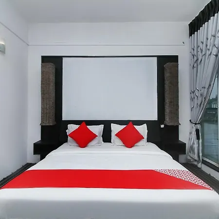 Oyo 523 Royal Hotel 3*