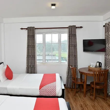 Oyo 430 The Turf Nuwara Eliya