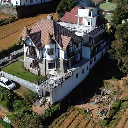 Hotel De Roshe