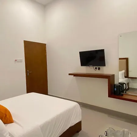 Caroline Villa, 3*