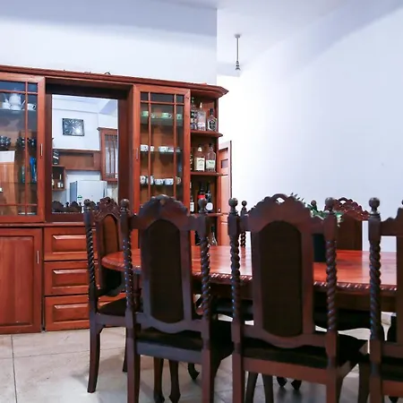 Hotel Oyo 409 Lumi' S Bungalow