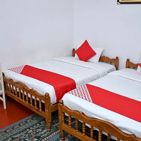 Hotel Oyo 454 Jayamal Rest