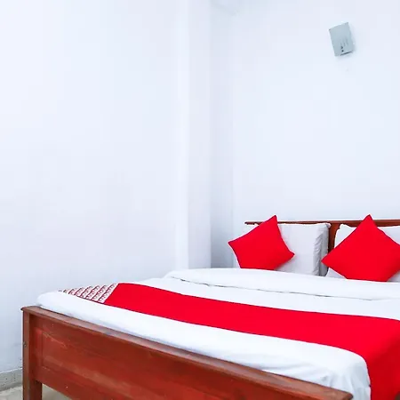Hotel Oyo 409 Lumi' S Bungalow