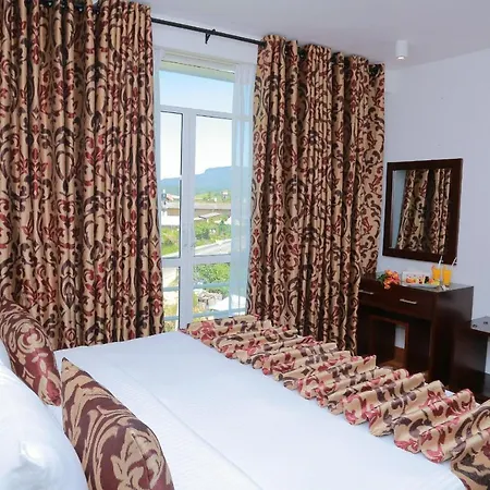 Blue Meadows Nuwaraeliya Hotel 3*