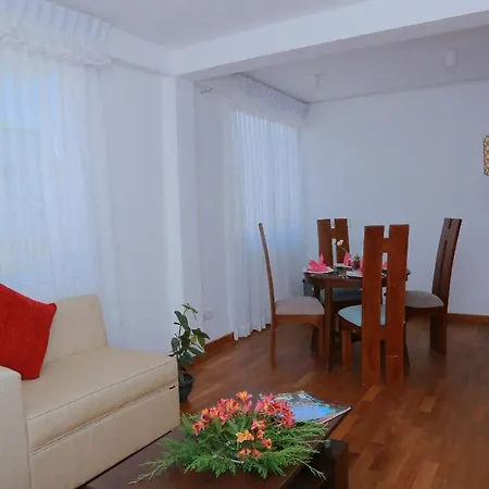 Blue Meadows Nuwaraeliya Hotel Nuwara Eliya