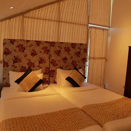 Blue Meadows Nuwaraeliya Hotel