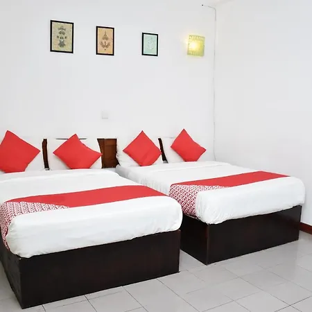 Oyo 349 The Vintage Hotel