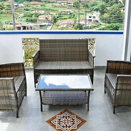 Oyo 537 Royal Bungalow Nuwara Eliya