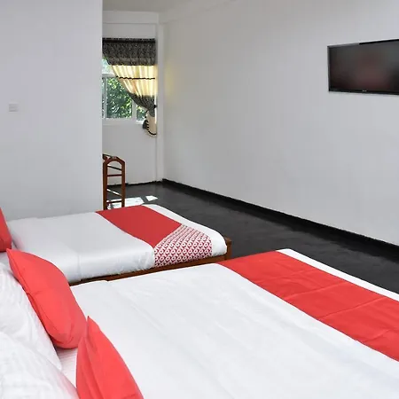 Oyo 527 The Mount Camellia Hotel 3*