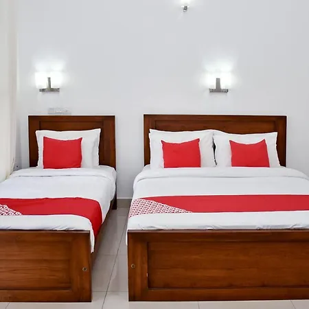 Hotel Oyo 537 Royal Bungalow Nuwara Eliya