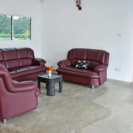Oyo 527 The Mount Camellia 3* Nuwara Eliya