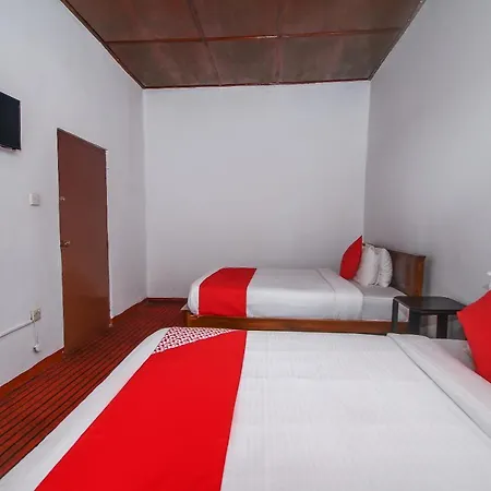 Hotel Royal Panorama Nuwara Eliya