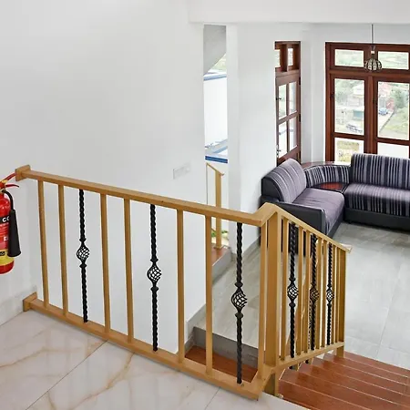 Oyo 537 Royal Bungalow