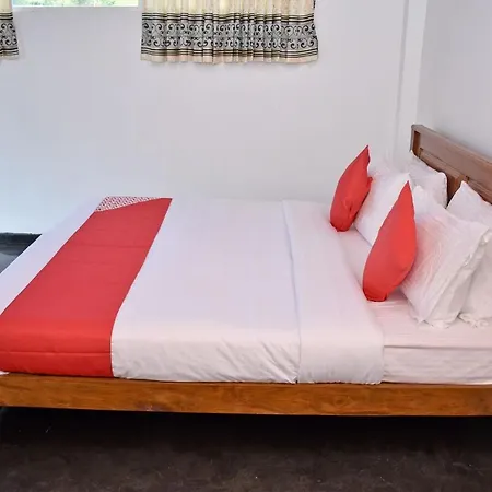 Oyo 527 The Mount Camellia Hotel 3*