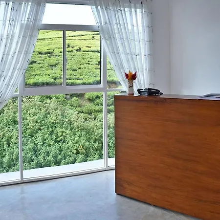 Hotel Oyo 527 The Mount Camellia Nuwara Eliya