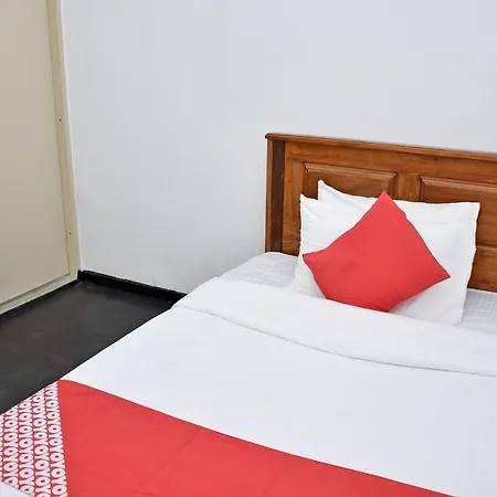 Hotel Oyo 527 The Mount Camellia