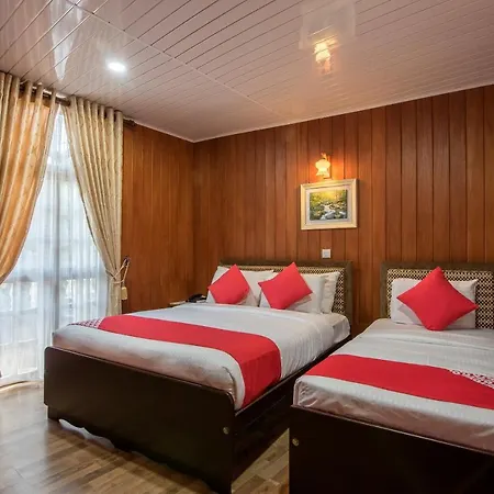 Oyo 577 Green Garden Hotel