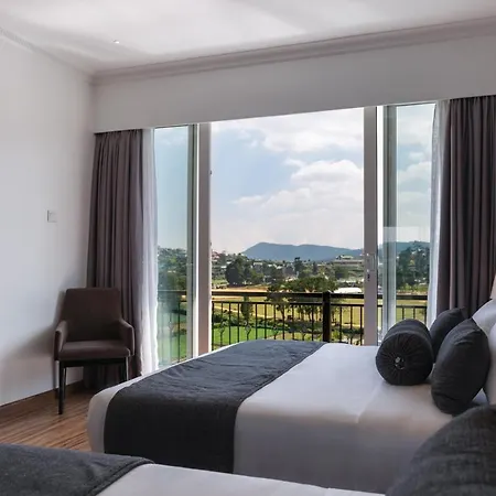 Hotel Grand Turf Nuwara Eliya
